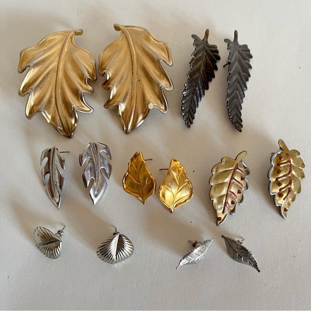 Vintage Gold Leaf Earrings